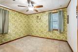 158 Roselyn Park Place - Photo 9