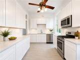1915 Octavia Street - Photo 32