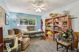 565 Barbara Place - Photo 7