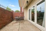 800 Rue Burgundy - Photo 16