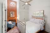 933 Orleans Avenue - Photo 10