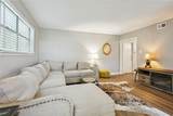 526 Barbara Place - Photo 5