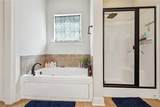 1621 Orchard Drive - Photo 12