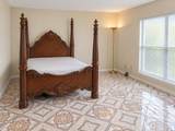 733 Mystic Avenue - Photo 16