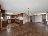 2527 Camellia Drive - Photo 3