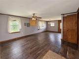 2527 Camellia Drive - Photo 4