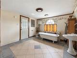 2527 Camellia Drive - Photo 9