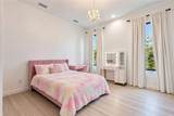 984 Marina Boulevard - Photo 34