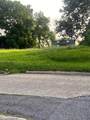 496 Fairfield Avenue - Photo 2