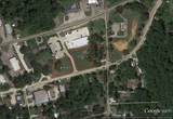 1104 Thomas Street - Photo 2