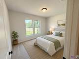 39722 Axis Avenue - Photo 10