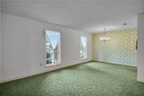 2161 Laurel Avenue - Photo 9