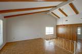136 Linda Court - Photo 2