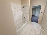 1600 Bodenger Boulevard - Photo 21