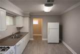 601 E Avenue - Photo 3