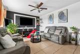 413 Capitol Drive - Photo 4