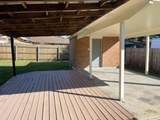 6217 Leslie Street - Photo 15