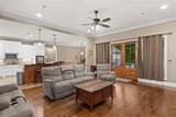 504 Richfield Place - Photo 9