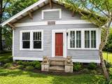 918 10TH Street - Photo 1