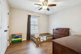 2140 Wellington Lane - Photo 14