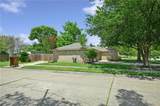 228 Scott Drive - Photo 3