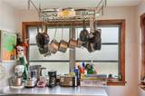 2034 Evergreen Avenue - Photo 11