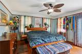 2034 Evergreen Avenue - Photo 17