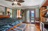 2034 Evergreen Avenue - Photo 18