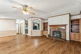 130 Richmond Drive - Photo 3