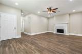 862 Avenue C - Photo 4