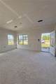 527 Nel Court - Photo 11