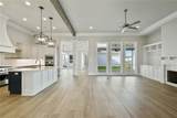 144 Laura Lane - Photo 3