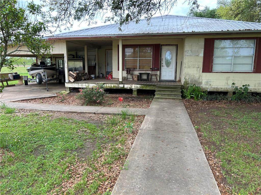 5840 Hwy 452 - Photo 1
