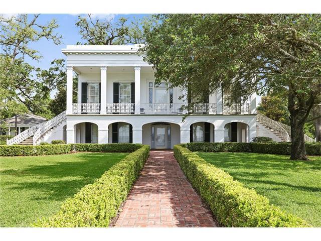 829 Scenic Drive - Photo 1