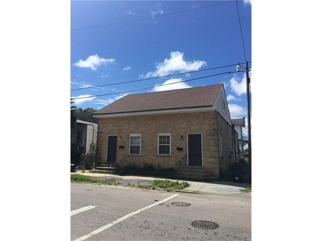 530 Tupelo Street - Photo 1