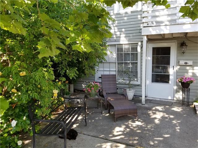 3227 Chippewa Street - Photo 1