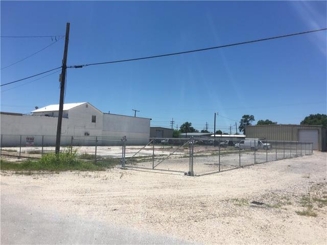 350 Douglas Lane - Photo 1