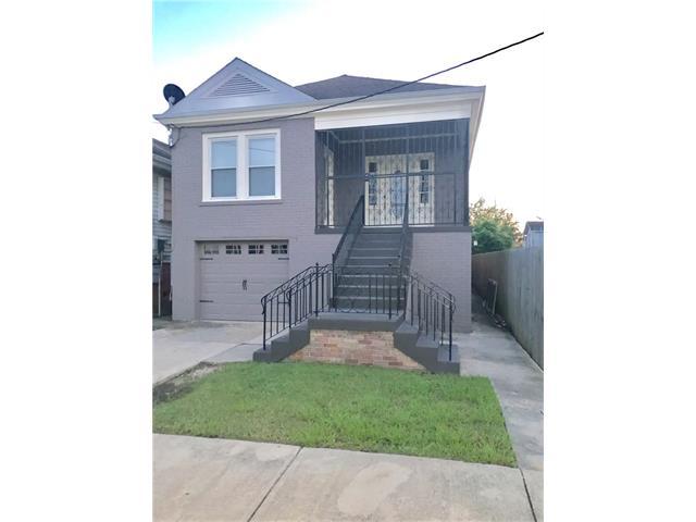 8724 Palm Street - Photo 1