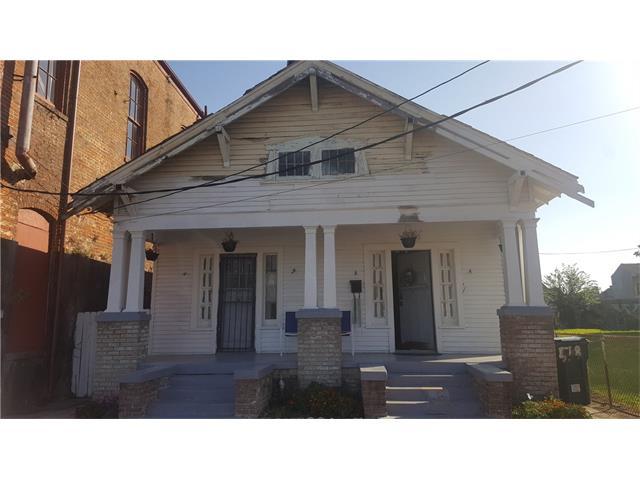 516-518 Jackson Avenue - Photo 1