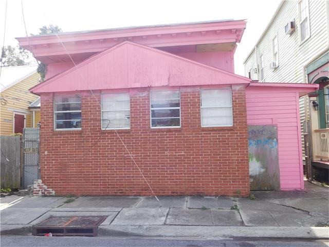 1414 Kerlerec Street - Photo 1