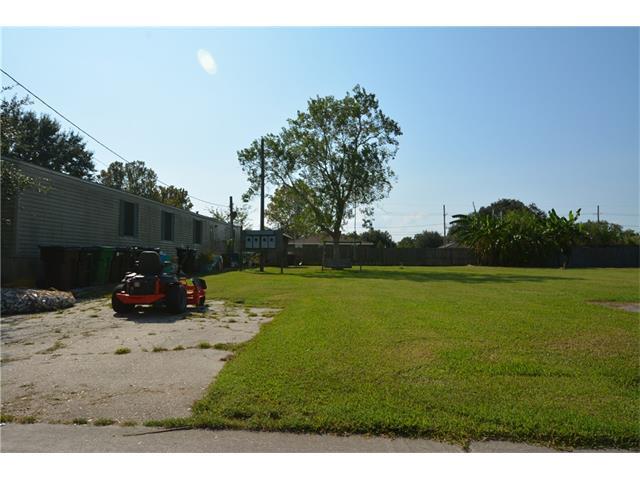 42 Randazzo Drive - Photo 1