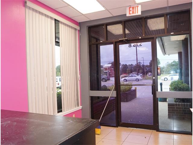 375 Morrison Boulevard - Photo 1