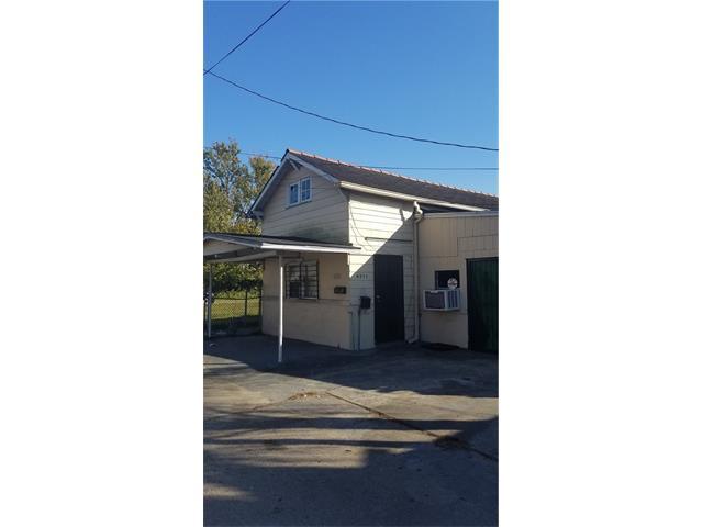 6211 Westbank Expressway Way - Photo 1