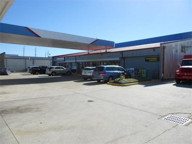 2950 Belle Chasse Highway - Photo 1