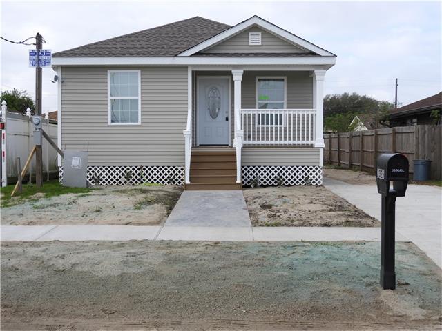 7326 Trapier Avenue - Photo 1