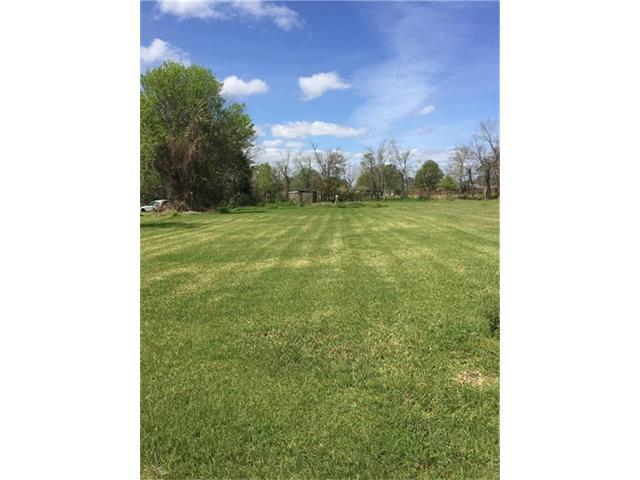 328 Avondale Garden Road - Photo 1