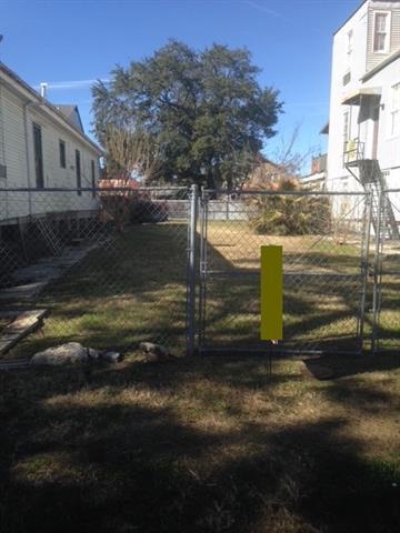 425/427 Lopez Street - Photo 1