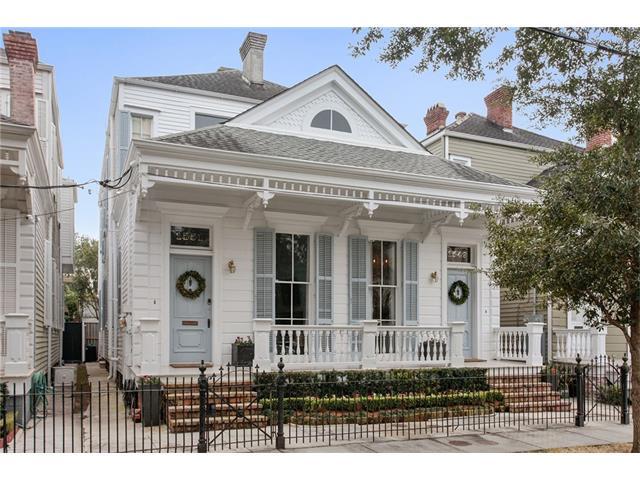 1549 Calhoun Street - Photo 1