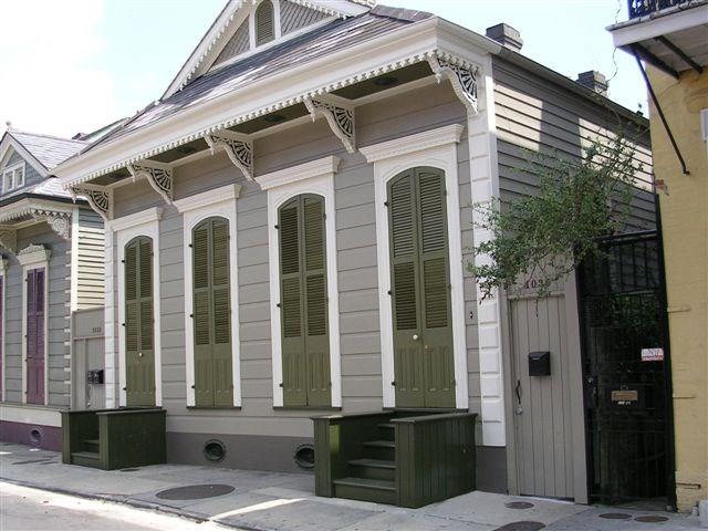 1032 Bourbon Street - Photo 1