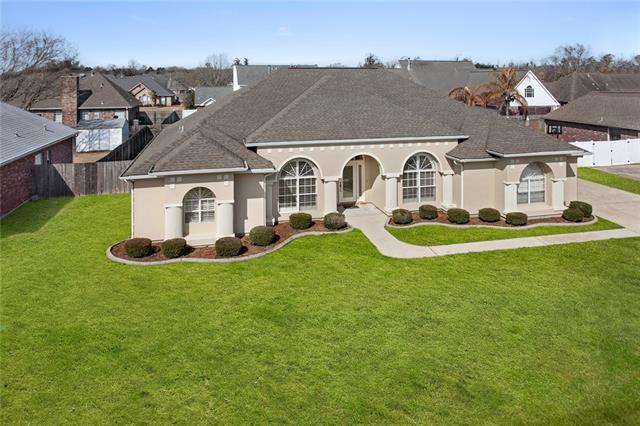 112 Refuge Drive - Photo 1